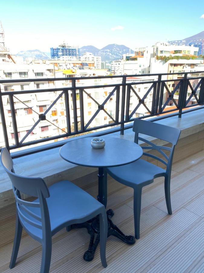 Deluxe Rooms In Blloku Area تيرانا المظهر الخارجي الصورة