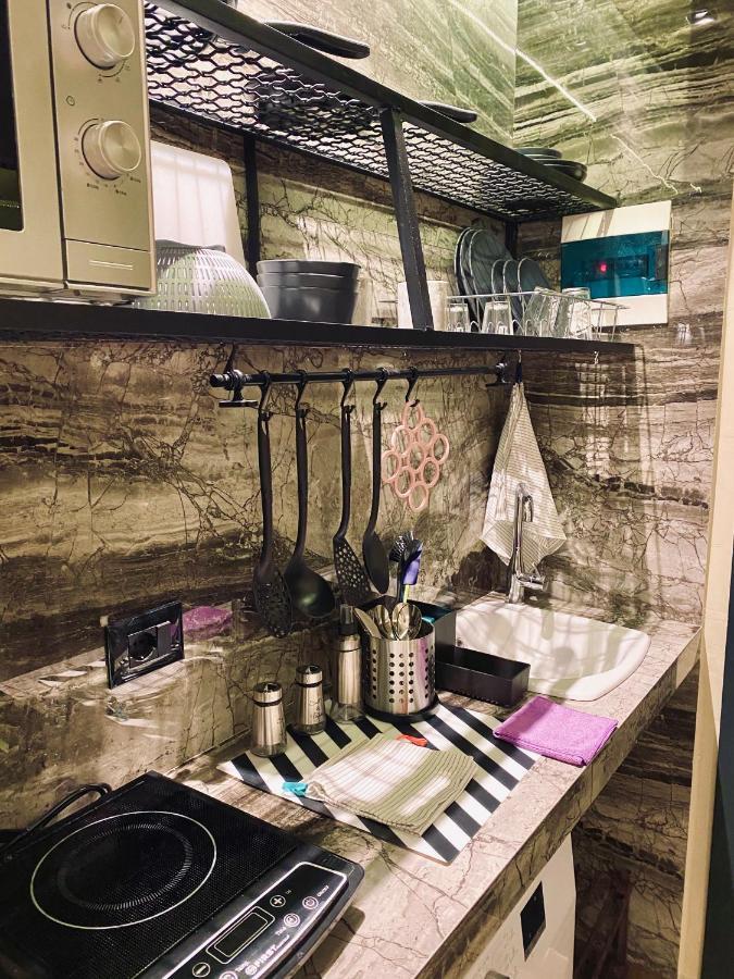 Deluxe Rooms In Blloku Area تيرانا المظهر الخارجي الصورة